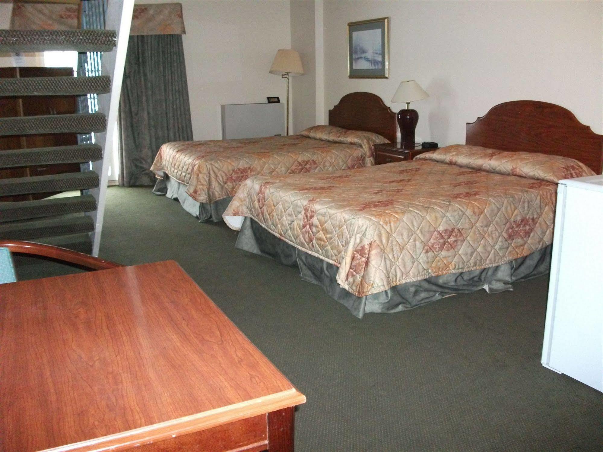 Travelodge By Wyndham Wasaga Beach Zimmer foto